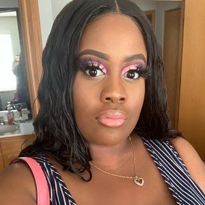 Meet your Posher, Tamara